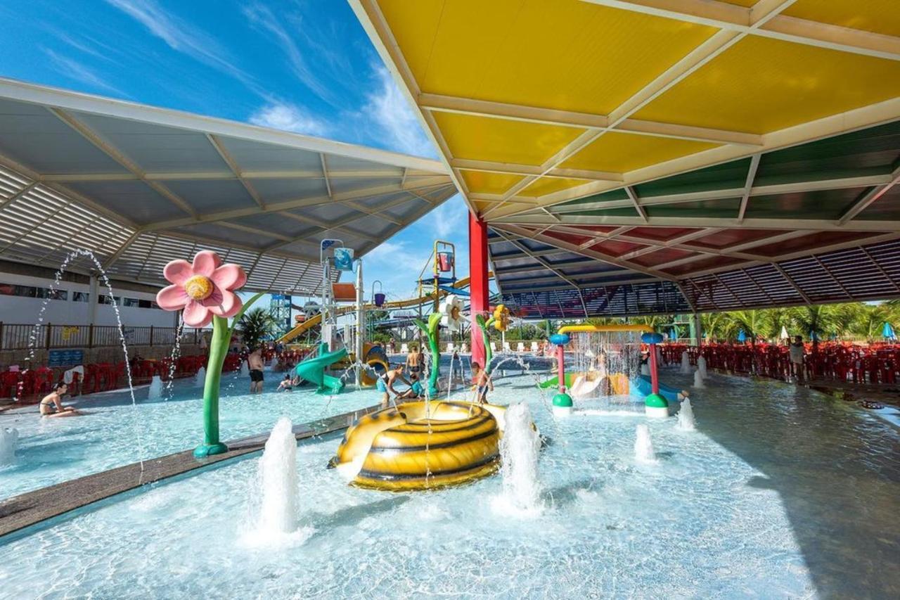 Caldas Novas - Piazza Diroma - Com Ingressos Do Acqua Park Todos Os Dias Dış mekan fotoğraf